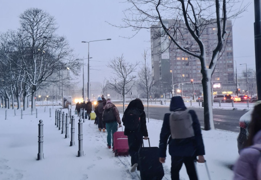5 Nekoliko bolj pestra pot do metroja, ampak veseli, da smo okusili tudi zimo v Varšavi